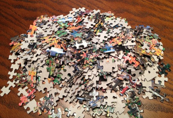 picture puzzle pieces pile